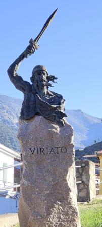 Imagen Estatua de Viriato